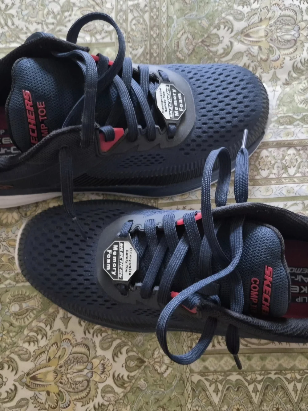 Skechers durable men